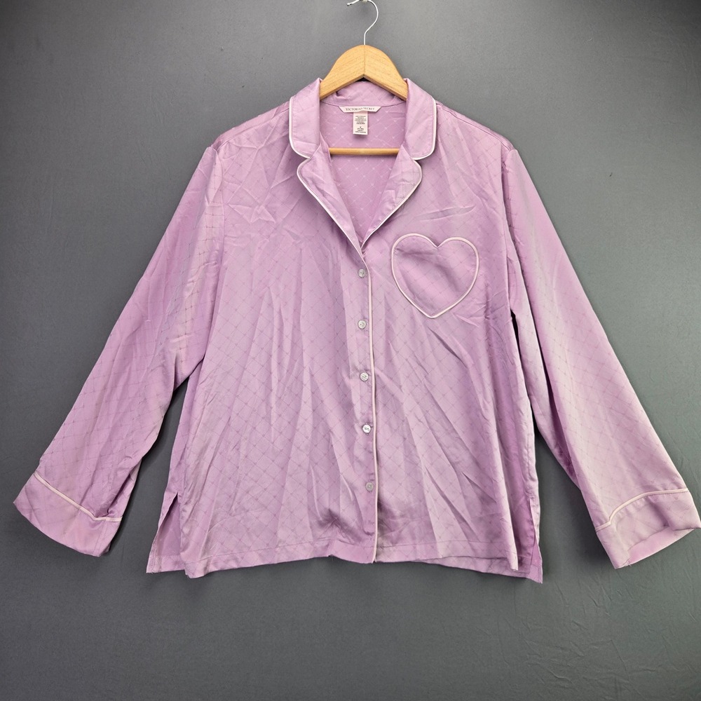 Victoria's Secret Pajama Top Satin Heart Pocket Purple M Button Up Long Sleeve